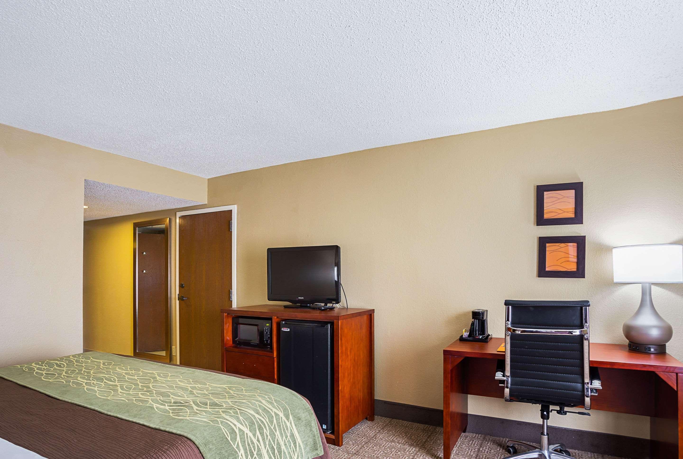 Comfort Inn University Area Baton Rouge Exterior photo