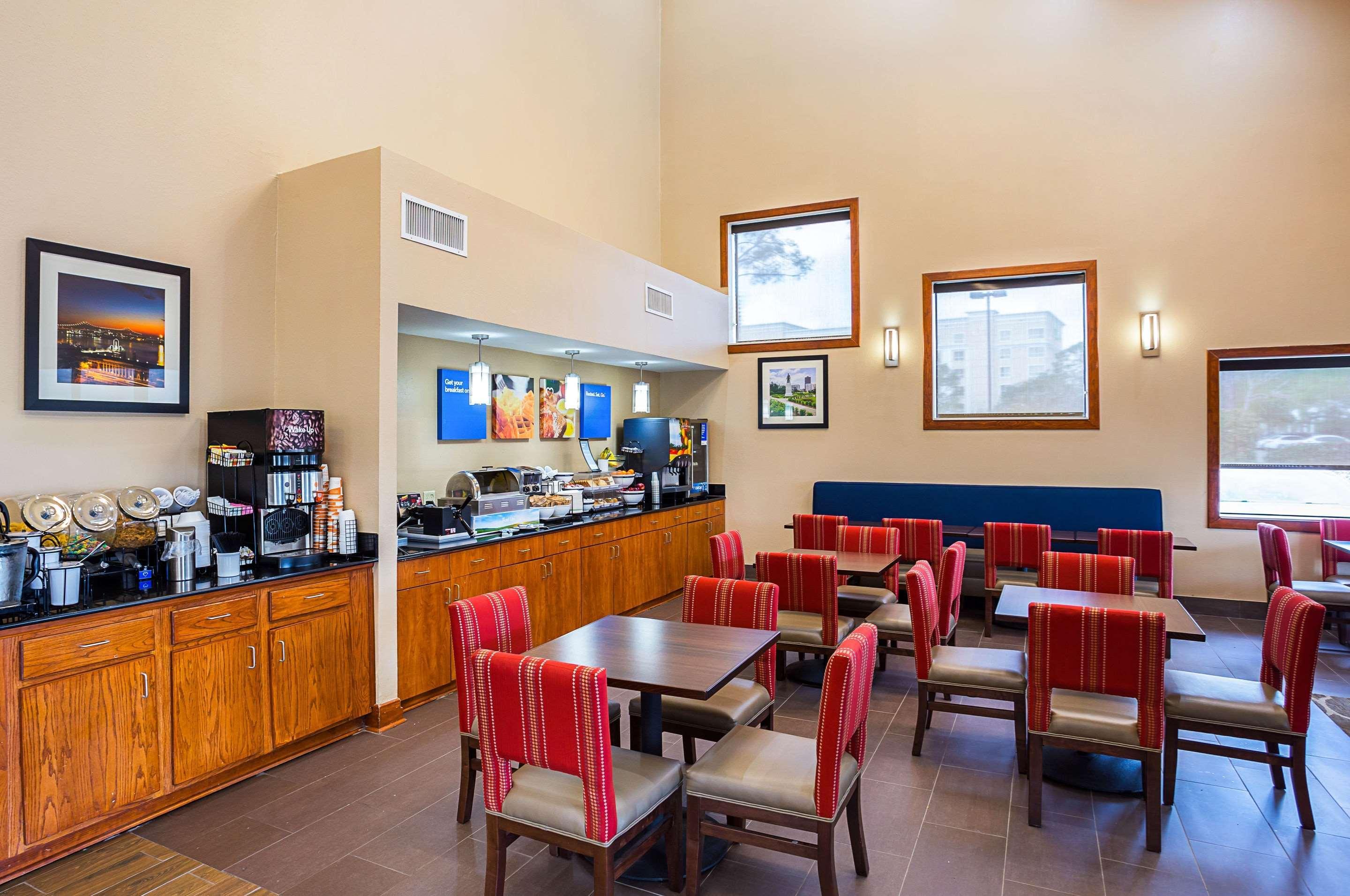 Comfort Inn University Area Baton Rouge Exterior photo