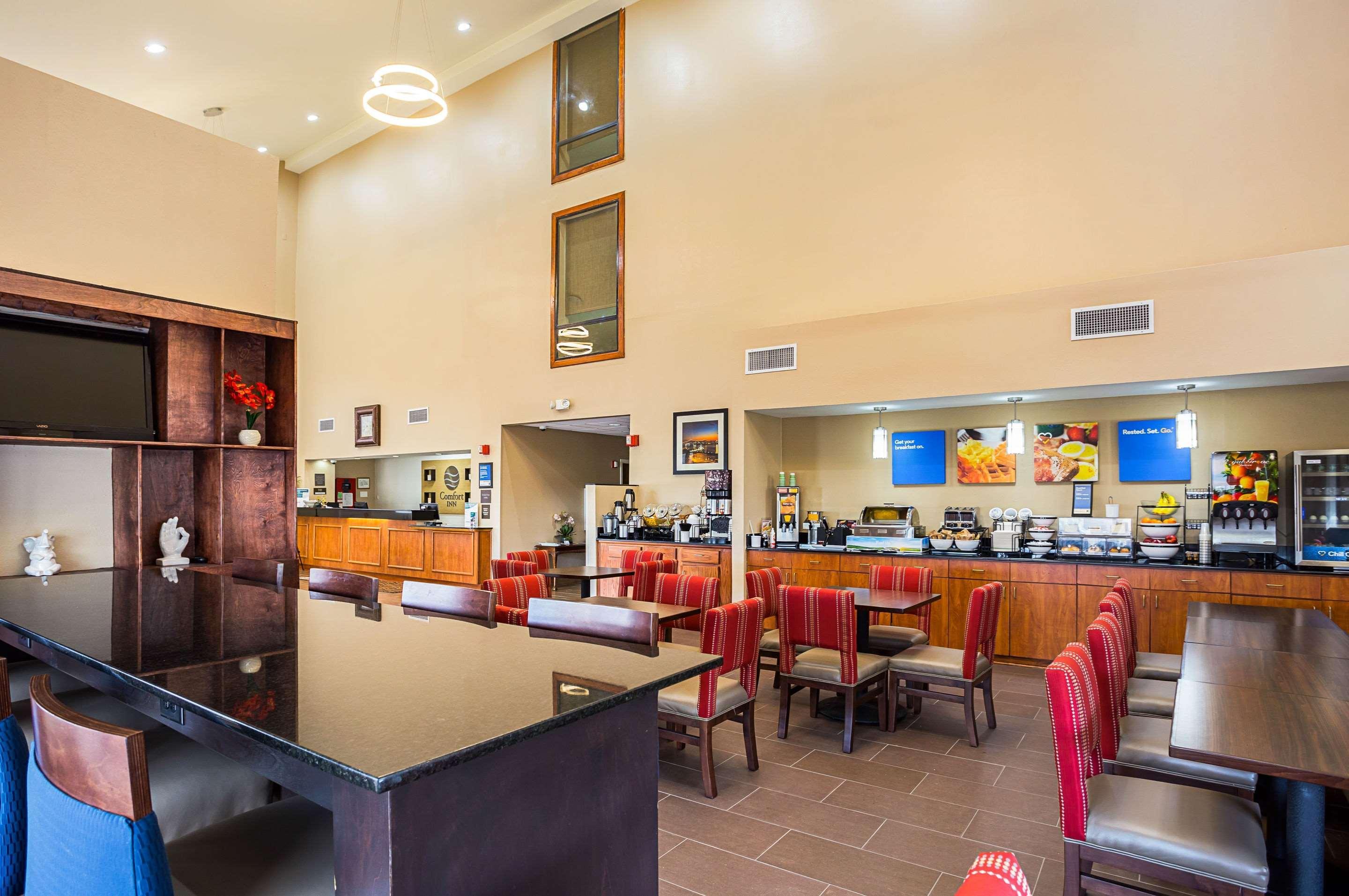 Comfort Inn University Area Baton Rouge Exterior photo